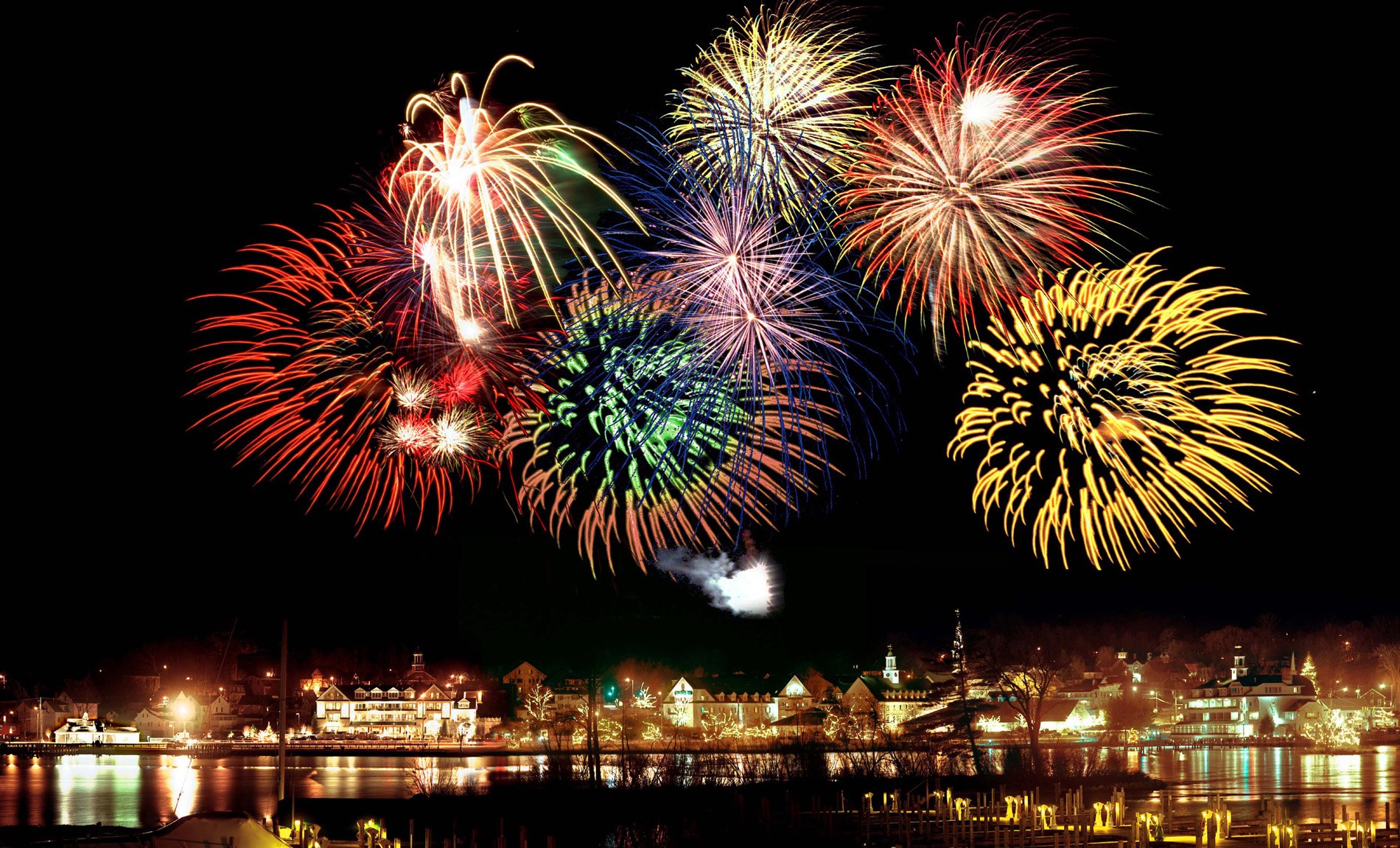 New Years Eve - Green Hill Farm Caravan and New Years Eve - Green Hill Farm Caravan and